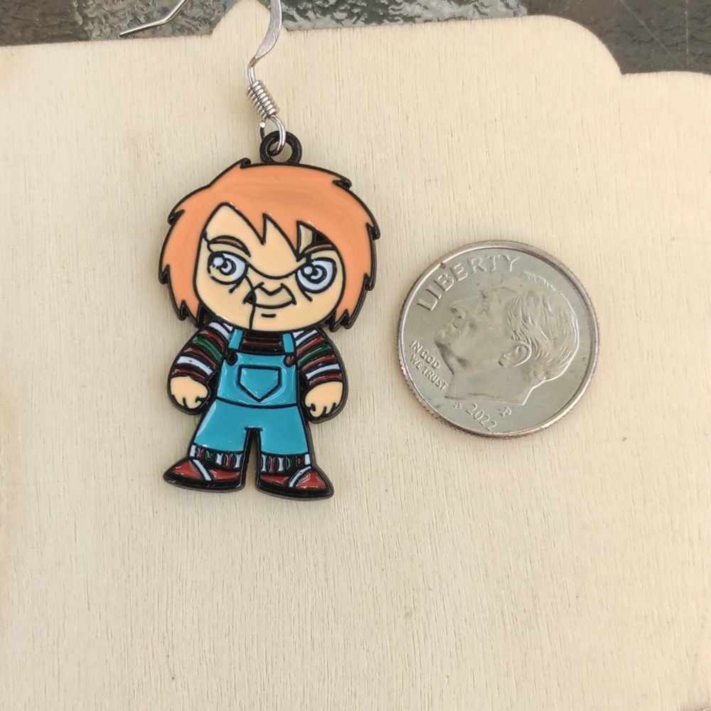 Horror Movie Earrings - Picture 4 of 5